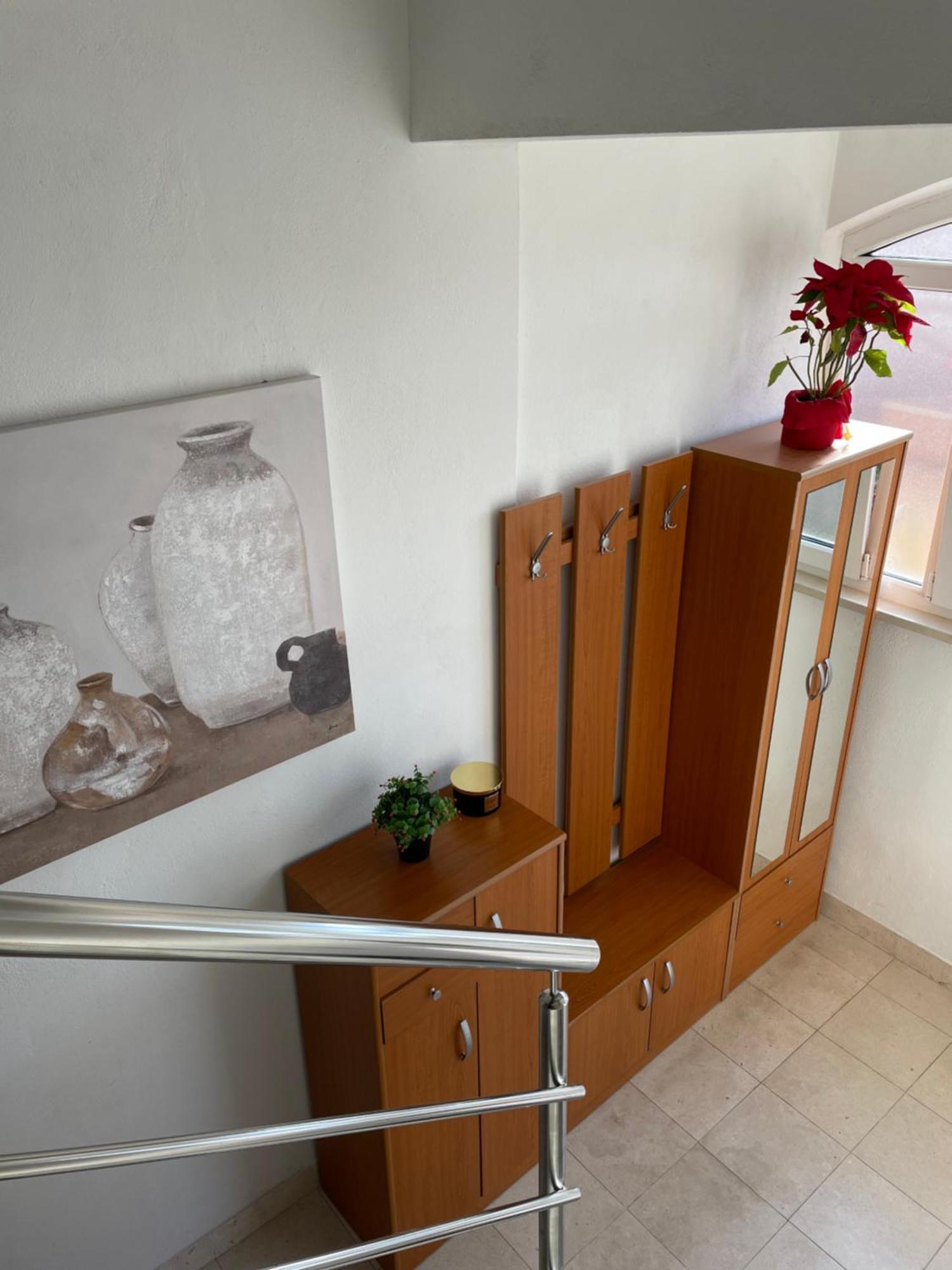Comfortable Apartment Near The Sea Trogir Bagian luar foto